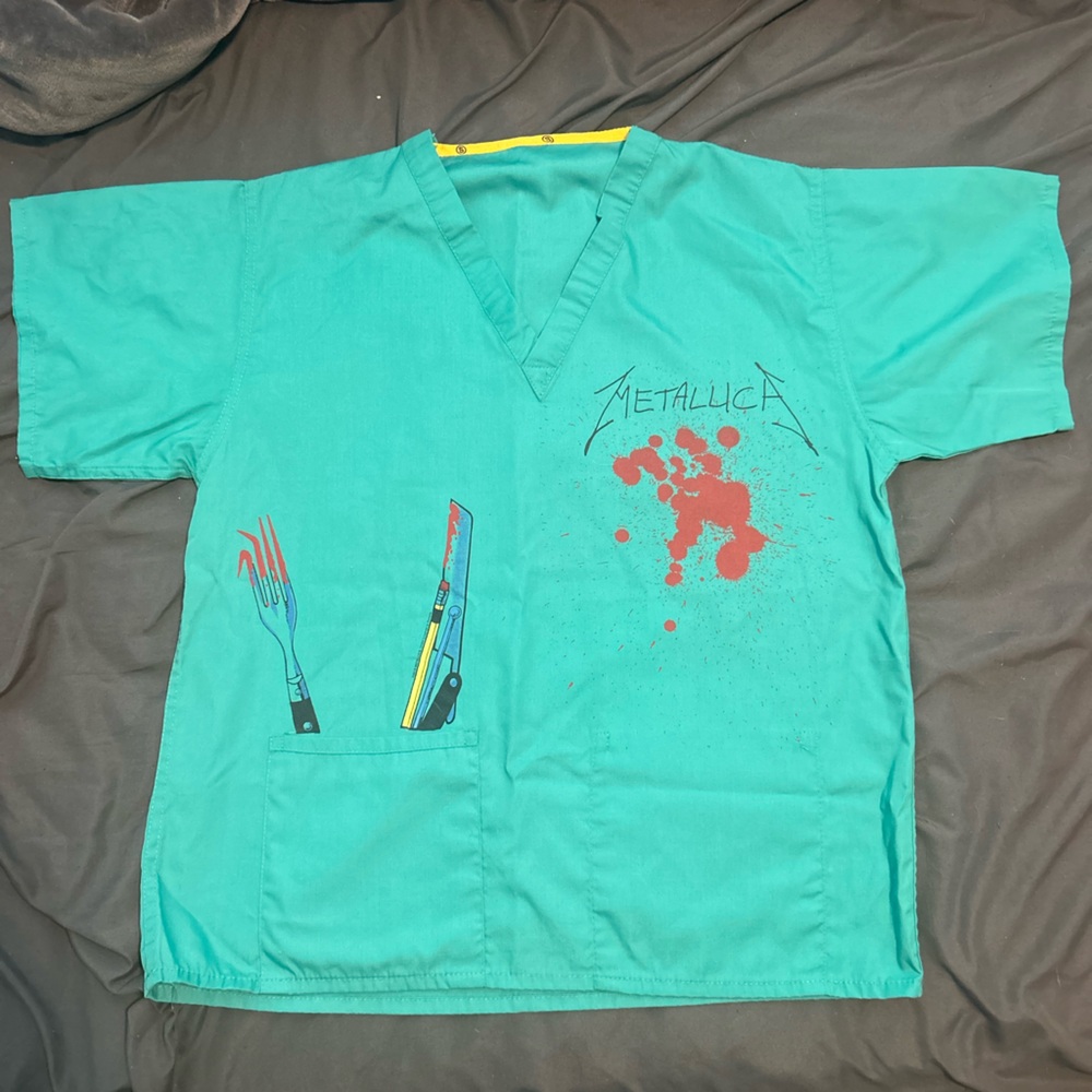 Metallica Scrub Top Crash Course in Brain Surgery Limited Edition RARE Small
